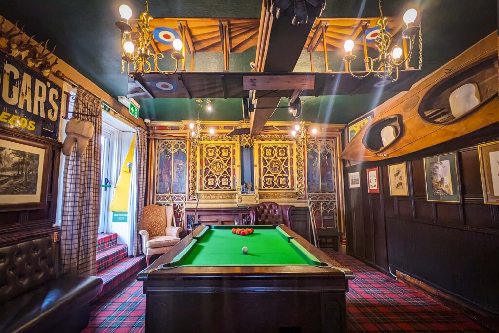 The Steamboat Inn Restaurant Dumfries - Pool / Snooker Table